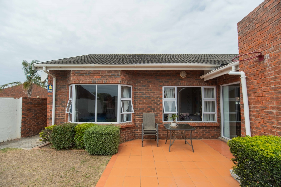 3 Bedroom Property for Sale in Summerstrand Eastern Cape